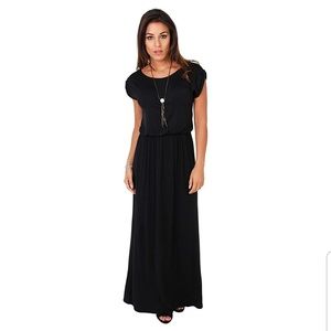 NWOT Maxi Dress | High Waisted Short Sleeve Black